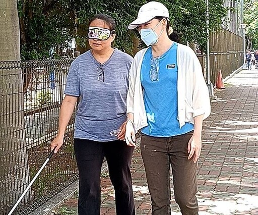中市勞工局培訓視力協助生力軍 為視障就業者服務