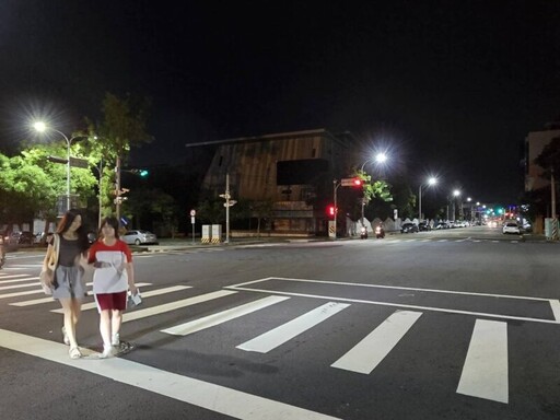 台中啟動增亮減碳計畫 全市汰換LED路燈逾1.8萬盞