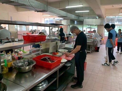 竹縣惜食料理甄選 冠軍隊晉級全國爭霸