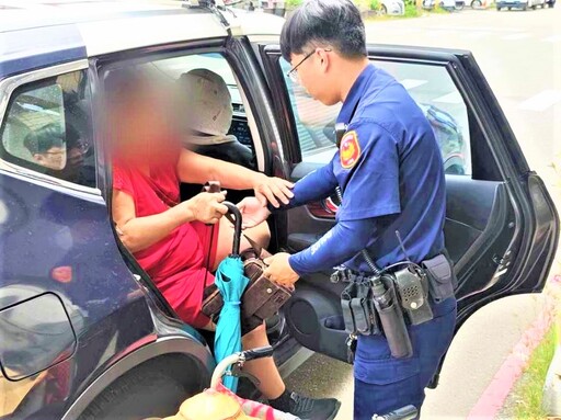 打疫苗體力不支 新南警助老婦返家