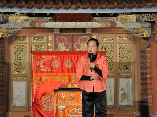 南管戲曲文資保存者林吳素霞 獲傳藝金曲獎特別獎殊榮