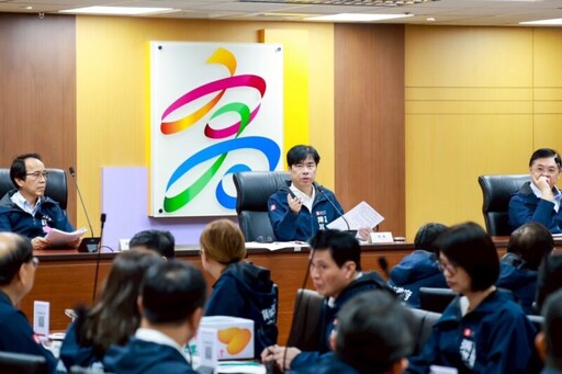 主持市政會議 陳其邁關心丹娜絲颱風災後復原、馳援工作