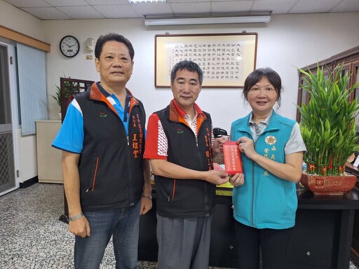 關懷災區退除役官兵眷 善心團體齊力捐善款