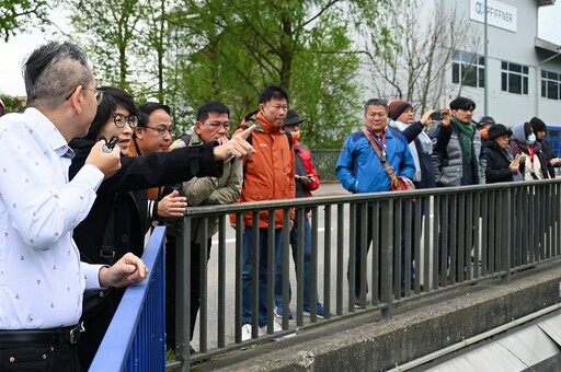饒慶鈴參訪瑞士古橋與小水力電廠 探索台東觀光型綠能發展可能