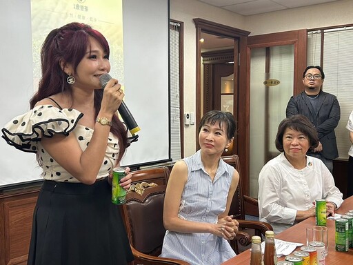 嘉市SBIR助攻！魔咕飲生技康普茶榮獲世界金牌與歐盟認證