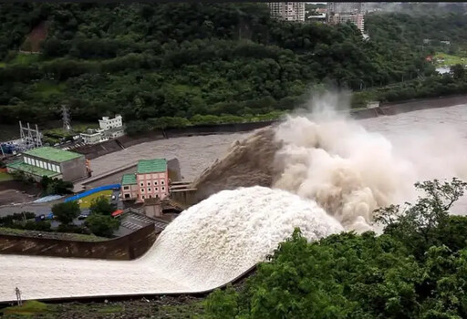 清淤達歷年3倍 水利署獲公務員傑出團體獎