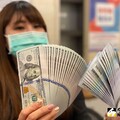 台幣狂升！外銀估美元恐再走軟、金價有支撐