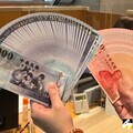 美元漲多拉回盤整 台幣跟著台股升破30.3元