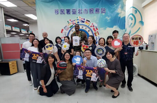 就業金卡僅48%常駐在台灣 3600人半年沒來