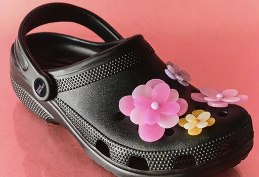 美國Crocs洞洞鞋中國翻身 變潮流指標