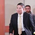 劉鏡清率「財經小內閣」轉骨 無奈因病退場