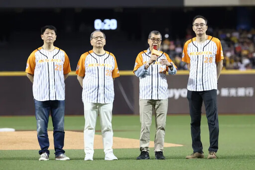 聯發科家庭日 龍象大戰安打+全壘打做公益