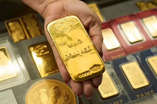 黃金期貨飆破3600美元 黃金存摺漲至3518元