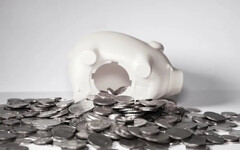 新台幣一度破30.5元 金價同步創新高