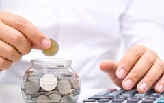 104：員工想延退76.6%企業未執行