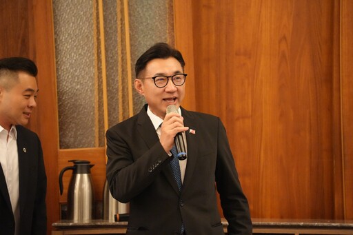 外資高層拜會總統府遞交倡議書 國際資本力挺台灣邁向2050淨零轉型