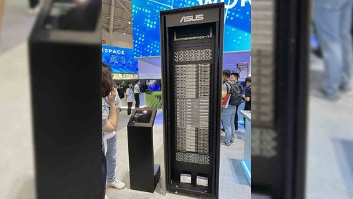 直擊台北國際電腦展！翻譯耳機、輝達GB300 NVL72、電競用品 超吸睛