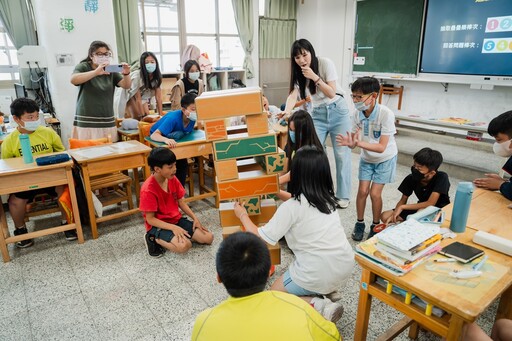 校園安全教育「疊疊樂」考地震來怎麼躲 難倒小學生