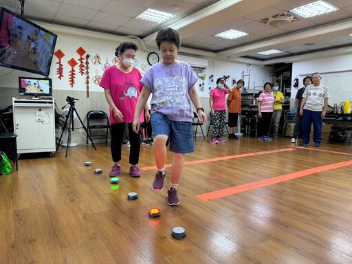 臺北市政府體育局 樂齡巡迴運動指導團成果