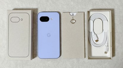 Google Pixel 9a 值得買嗎?鳶尾紫開箱、功能亮點、優惠通路全解析!