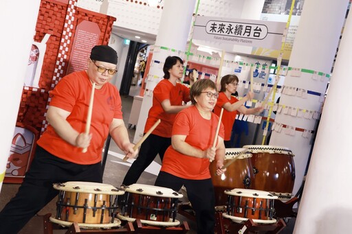 西門紅樓接待部長「紅福」首度亮相 攜手工藝中心展開永續行動