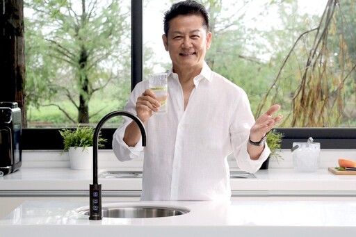 乃哥又爆氣?TOYO SPACO氣泡水神機重磅登場 徐乃麟霸氣開喝!