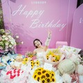 億級「帶貨女王」生日辦粉絲見面會 暖心送愛微型社福「宣布1喜訊」