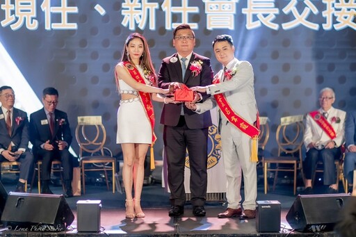 閃耀交棒 艾立卸任石牌獅子會長 打造演唱會級交接盛典