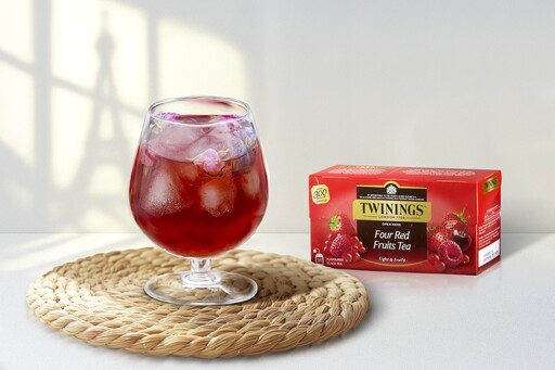 「我的唐寧很夏天」讓盛夏一樣優雅愜意 英國皇室御用唐寧茶TWININGS以沁涼時尚茶調飲 打造專屬茶旅時光