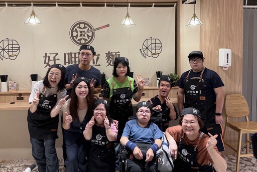 好呷拉麵攜手軟骨病友協會 用模組化步驟傳遞家的溫暖