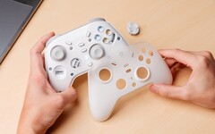 Bteam 推出 Specter 沛影無線遊戲手把：一把搞定 PC、Switch 與行動裝置、長效續航、精準操控一次滿足。