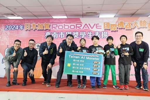 臺南學子征戰「RoboRAVE國際機器人大賽」獲28面獎牌殊榮