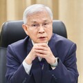 台幣狂升禿鷹進場炒匯 楊金龍：央行已提出警告