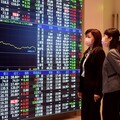 0050變4.7萬元引爆小資上車潮 開盤半小時爆逾8萬張大量
