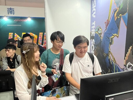 遊戲主播帶你試玩日本獨立遊戲 HYPER REAL風潮席捲國際電玩展