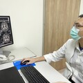 老翁生活難自理家人以為失智 竟是細菌感染腦膜炎