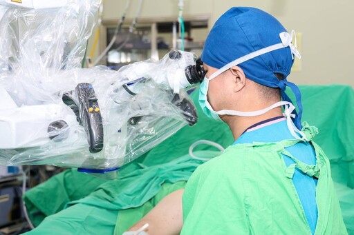 淋巴水腫步履維艱 靜脈吻合手術一解困擾