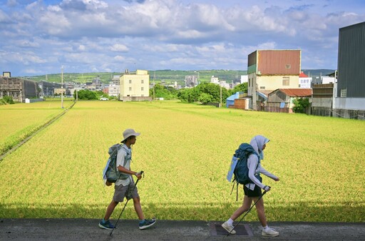 22歲的他徒步461KM 只為向小耳症爸爸說一句「對不起」！