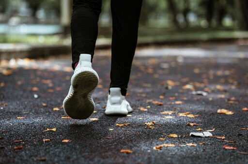 養生運動「超慢跑」大流行 非人人適合！醫點名這些人要小心