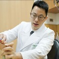 腰背痛=腎結石？ 55歲男腰痛加劇竟是「死亡率50%」隱形炸彈