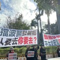 反波波醫師遊行 偏鄉民眾設攤募本土牙醫