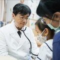 「會走路的肺炎」增加！ 11歲童燒咳4天肺白一片慘住院