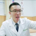 婦人「氣管被擠歪」 手術掏出芭樂般大甲狀腺結節