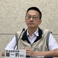 高峰過了！新冠就診7萬人「快速收斂」 羅一鈞：提早2週脫離