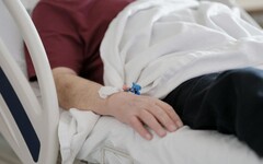 天熱昏倒不只是中暑！ 「超過這溫度」心肌梗塞風險增三成