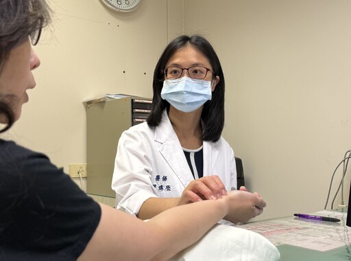 女「虛弱到扶牆」眩暈2年 自律神經失調無救？醫曝調整關鍵