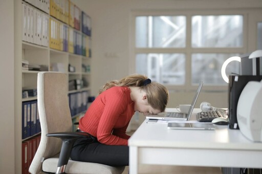 疲倦、健忘、體重難控… 器官老化「五大徵兆」恐這些食物害得！