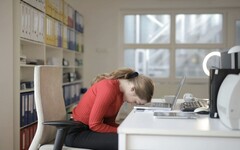 疲倦、健忘、體重難控… 器官老化「五大徵兆」恐這些食物害得！