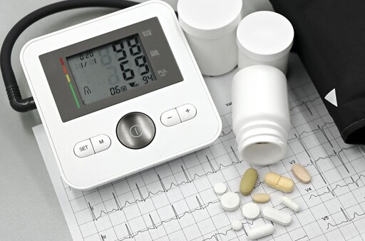 胸痛才是心臟病發作? 小心延誤就醫!醫教心臟病發作正確4因應