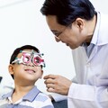 幼兒視力問題難察覺 兒科醫師：手持式勢力篩查儀有助早期辨識